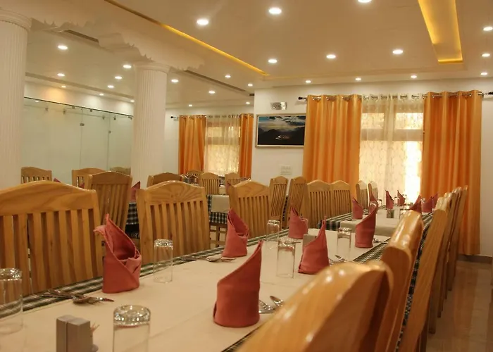 Otel Kangsing 3*